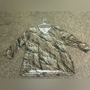 JM Collection By Jennifer Moore Blouse.